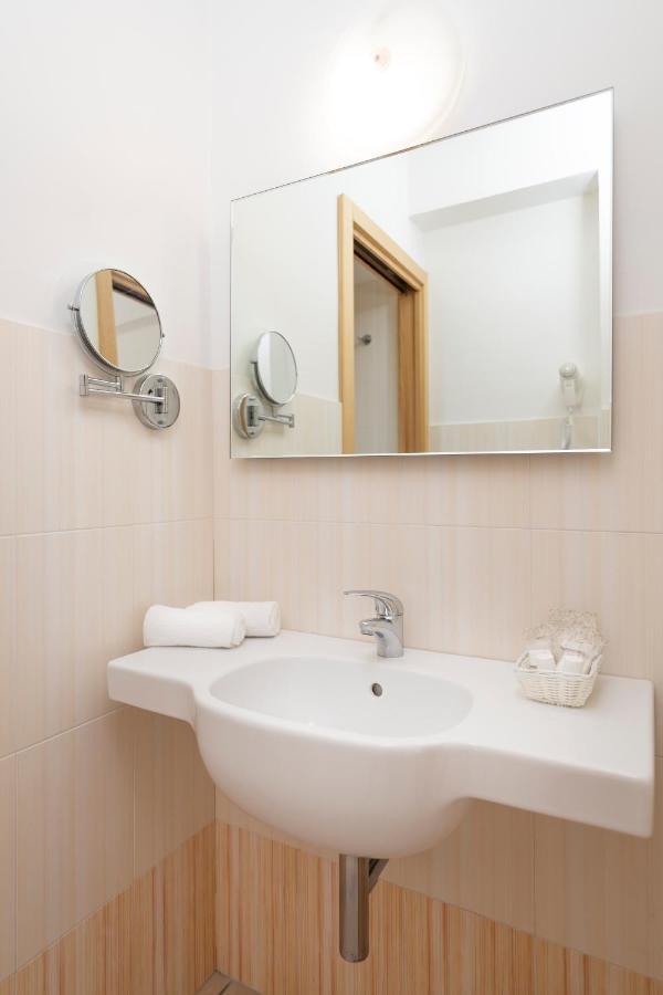 Residence Quadrifoglio Cervia Exterior foto